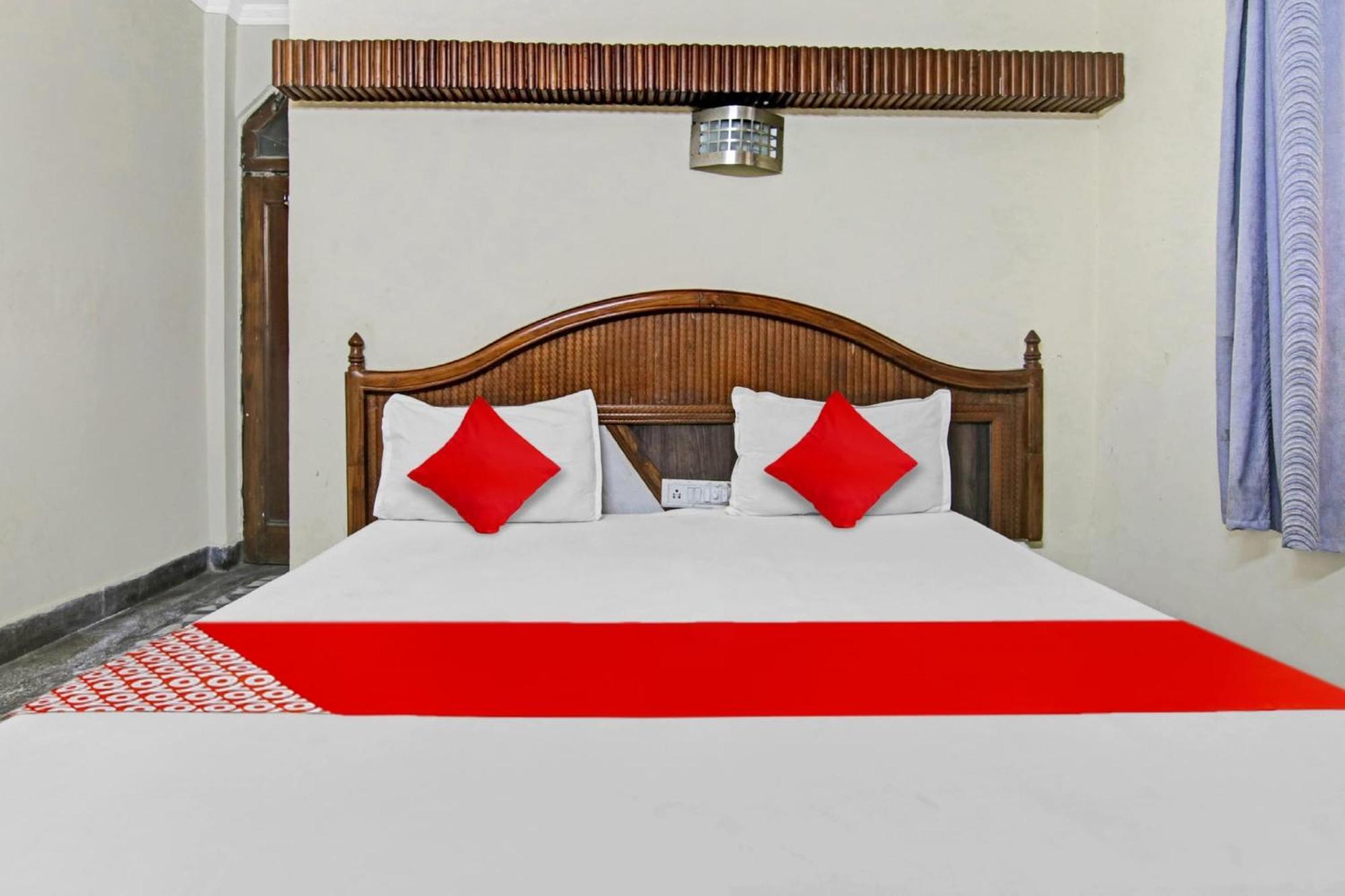 Hotel O Rak International New Delhi Buitenkant foto